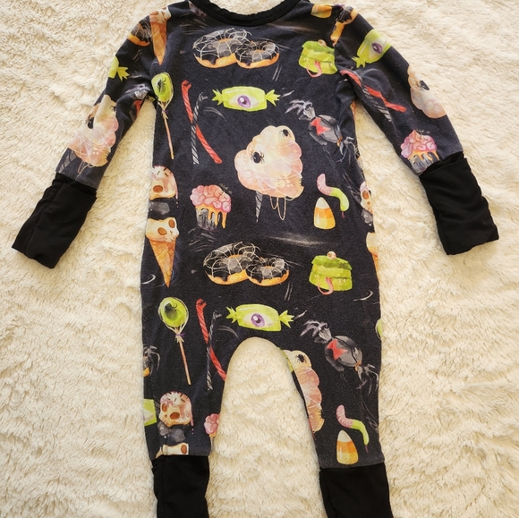 Ready Set Romper Front Opening Long Sleeve Romper in Eye Scream - Picture 3 of 4